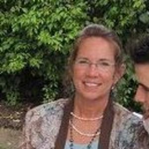 Meet your Posher, Cynthia